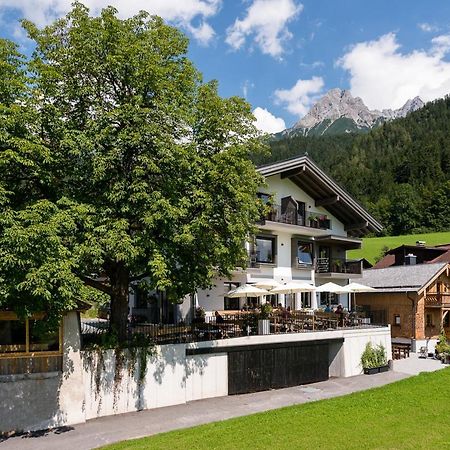 Gasthof Hubertus Saalfelden Extérieur photo