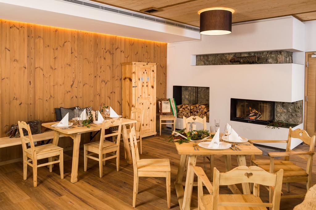 Gasthof Hubertus Saalfelden Extérieur photo